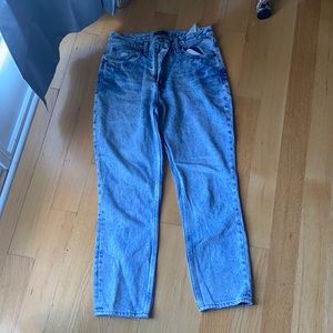Abercrombie Cropped Mom Jeans